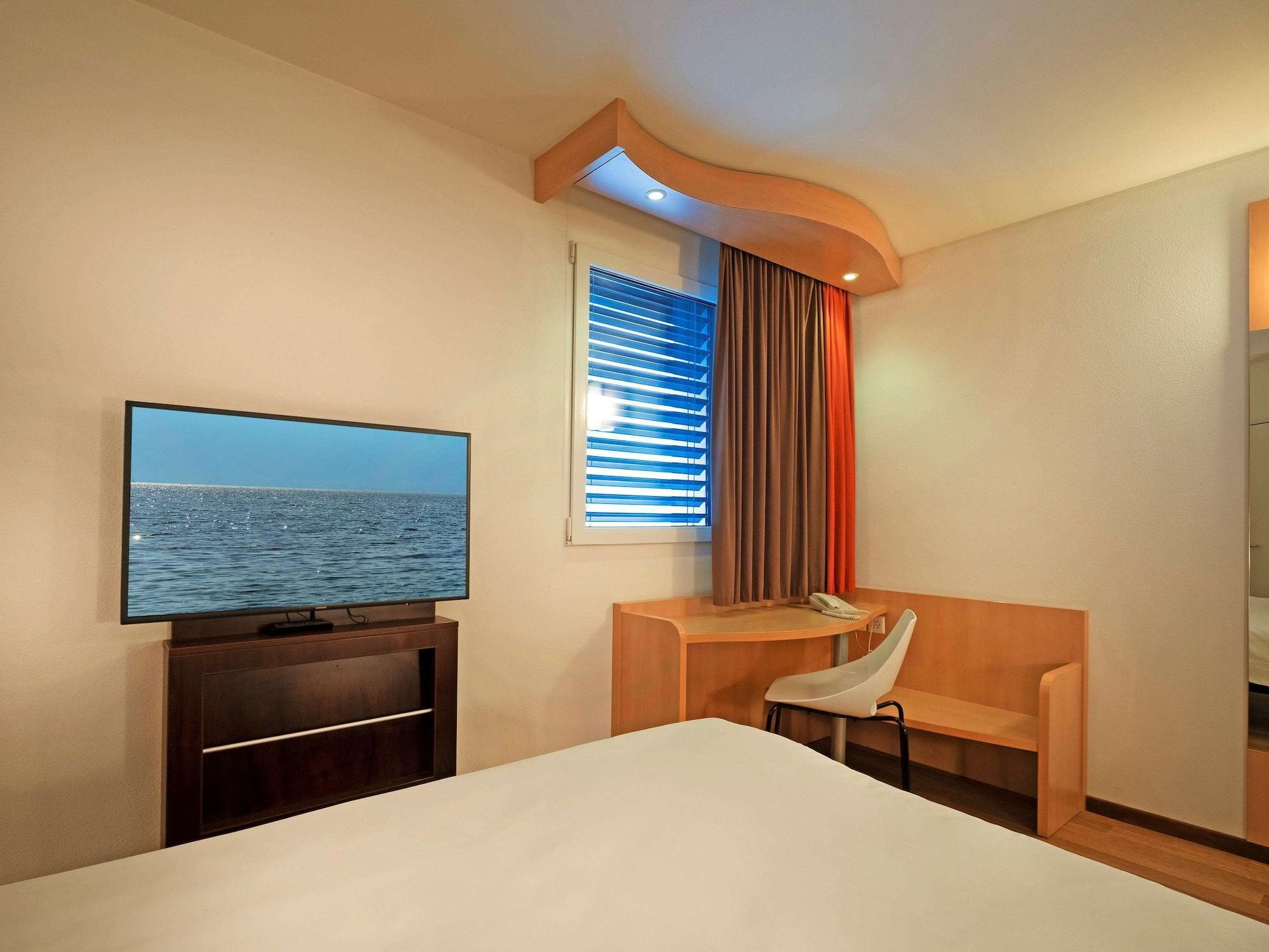 Hotel Ibis 3*